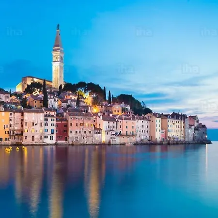 With Three Hearts Rovinj